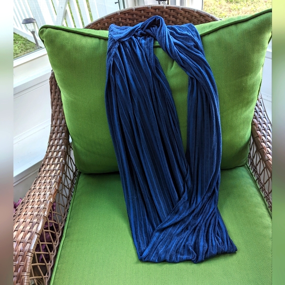 Scarf - Picture 1 of 1